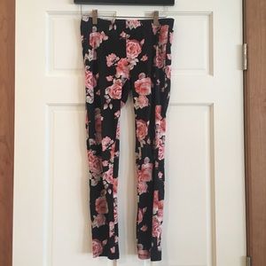 Black Floral Leggings